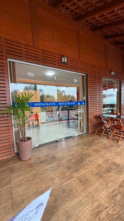 Fachada interna do Point Center – Restaurante da Jú.